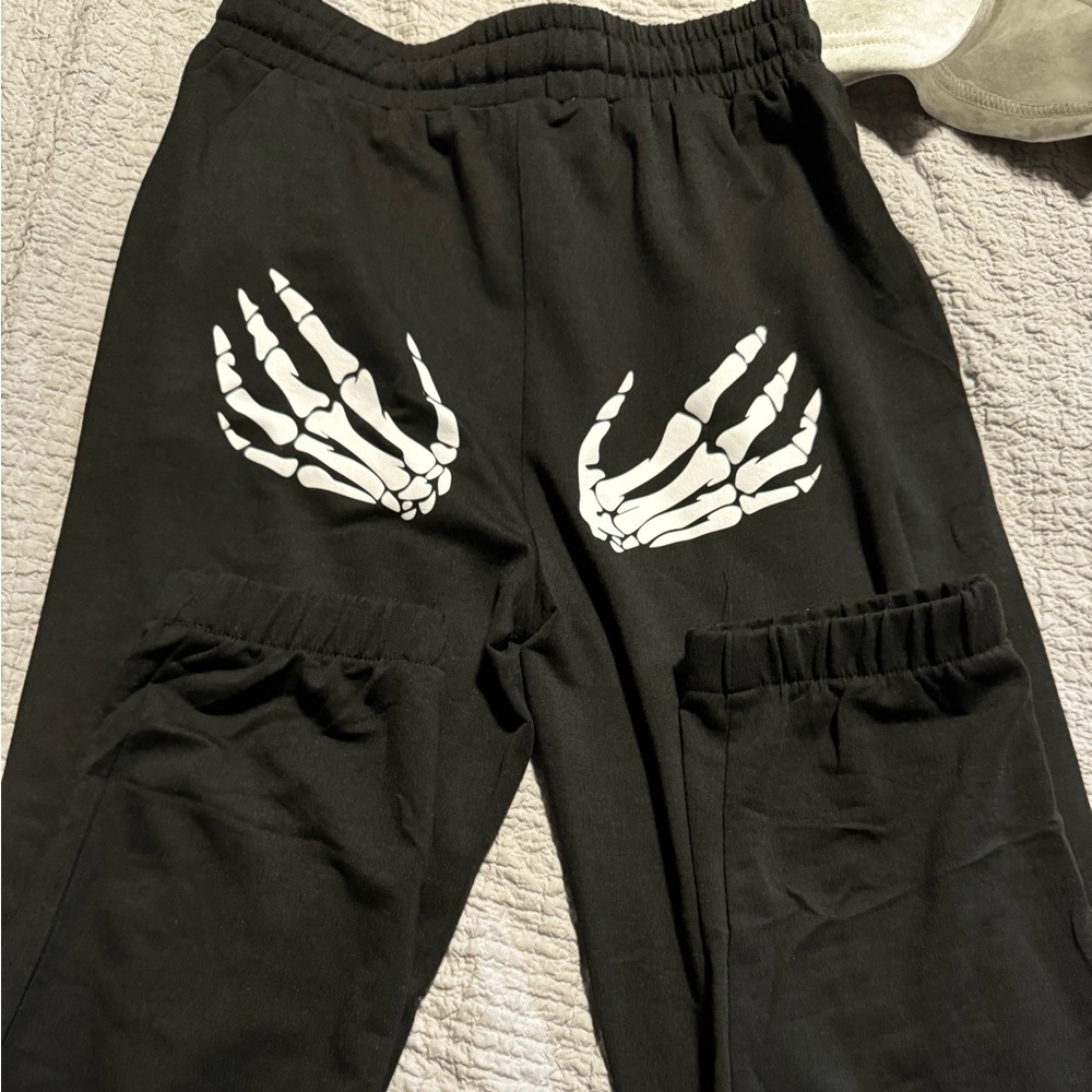 SKELETON HAND RUNNING JOGGER NEW - Picture 3 of 7